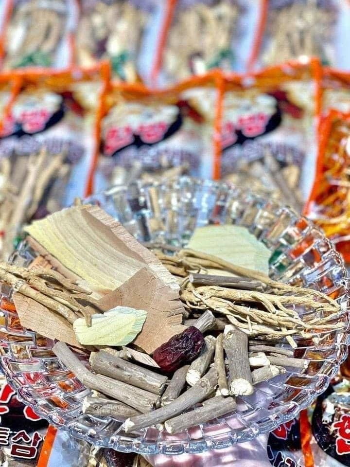 Gói Gia Vị Hồng Sâm Hàn Quốc 100GR - Gói Màu Đỏ