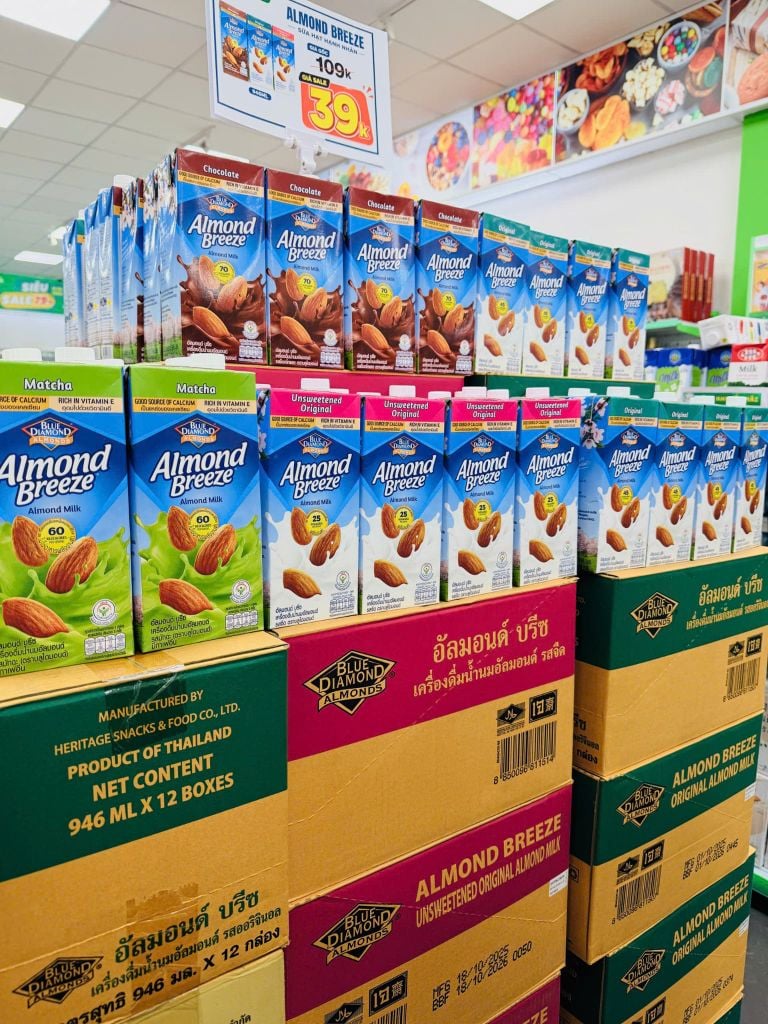 Sữa Hạnh Nhân Blue Diamond Almonds - 946ml