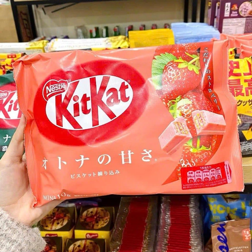 Bánh Xốp Nestle Kitkat Vị Dâu Mini 10 Thanh - 136g