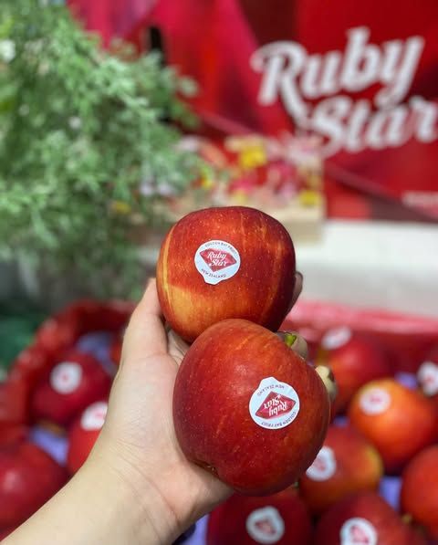Táo Ruby Star New Zealand - kg