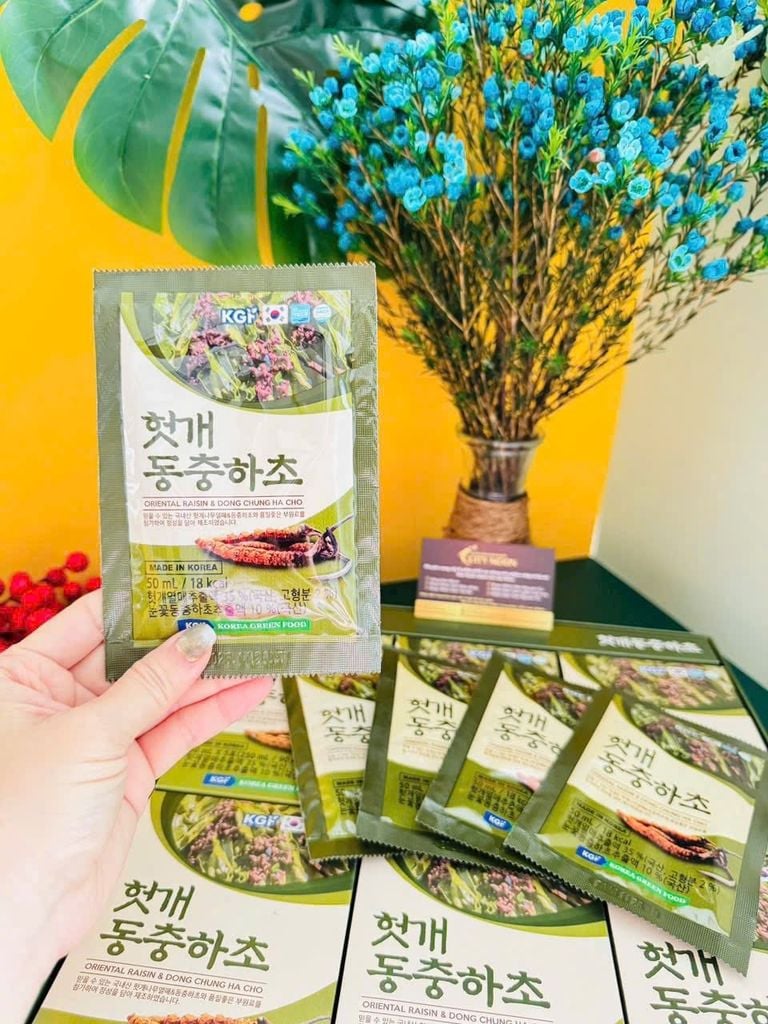 Nước Mát Gan Đông Trùng Kgf - 30 Gói X 50ml