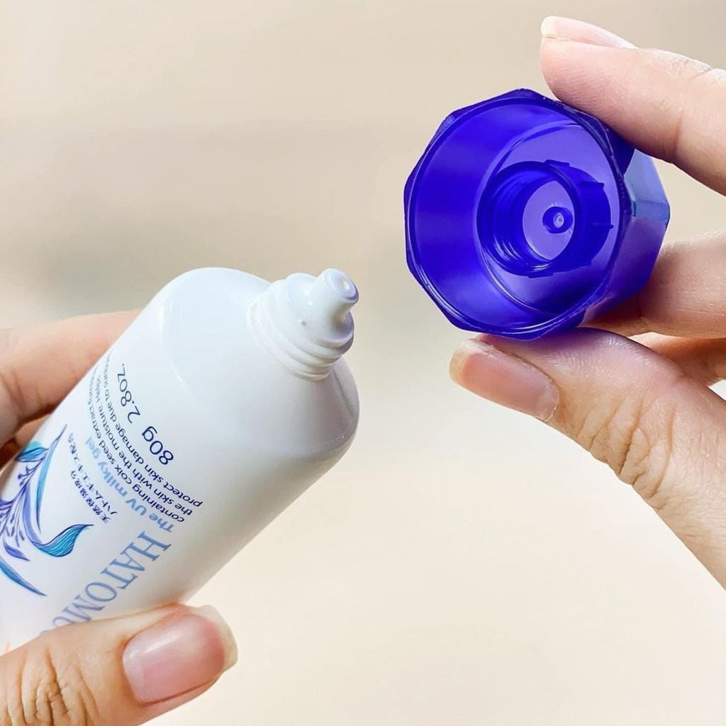 Kem Chống Nắng Dưỡng Ẩm Và Sáng Da Hatomugi SPF 50+ PA+++ - 80g