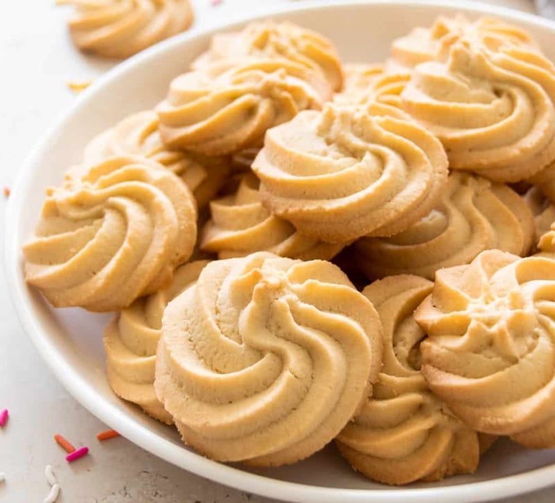 Bánh Quy Bơ Hộp Thiếc Kelson Royal – 90g