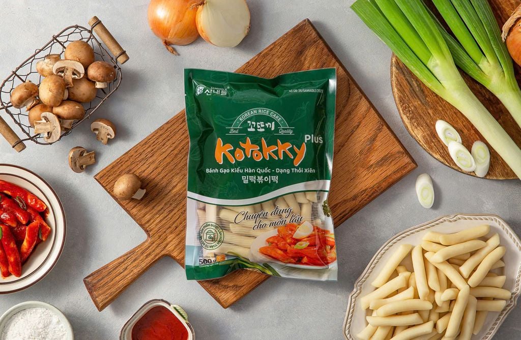 Bánh Gạo Kiểu Hàn Quốc Dạng Sợi Kotokky – 400g