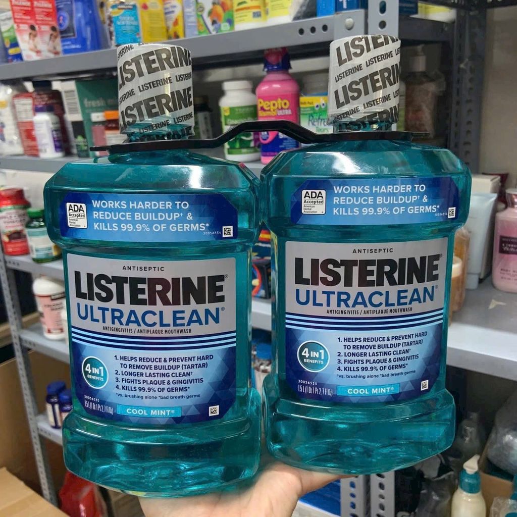 Nước Súc Miệng Listerine Ultraclean 4 in 1 – 1.5L Cool Mint