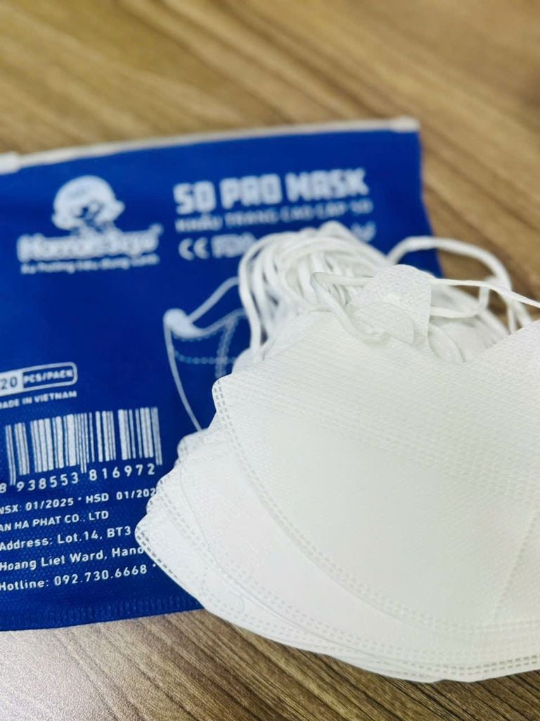 Khẩu Trang Cao Cấp 5D Hannah Seyo - Set 20 Cái