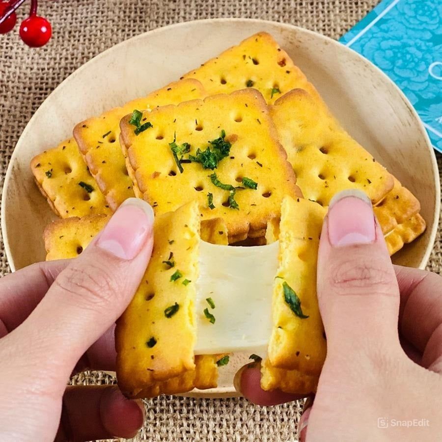 Bánh Quy Hành Kenju Nougat Kẹp Kem Dẻo – 248g