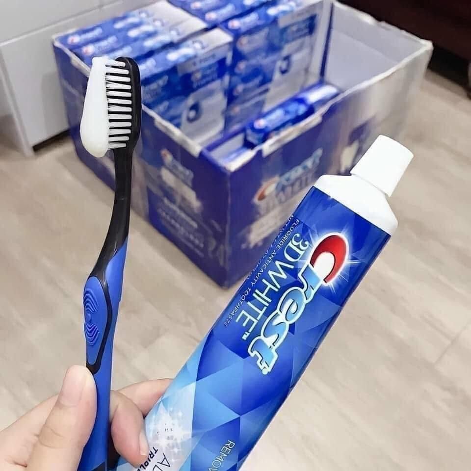 Kem Đánh Răng Crest 3D Advanced Triple Whitening - 147G