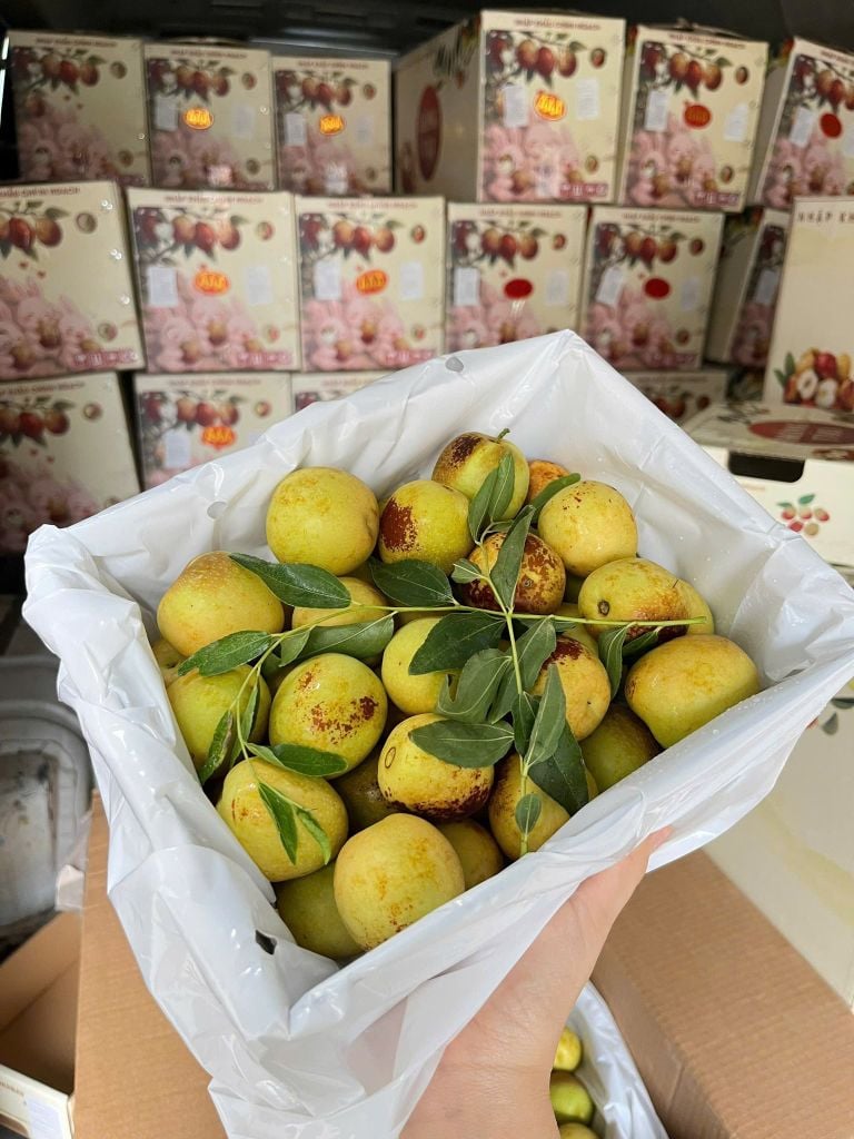 Hồng Táo Túi Giấy Supper Vip – Thùng 1Kg