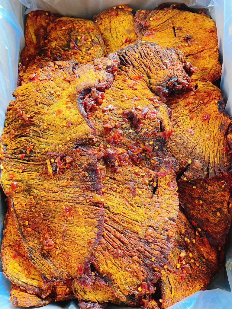 Khô Bò Miếng Lớn Thượng Hạng Tasty Foods – 500g