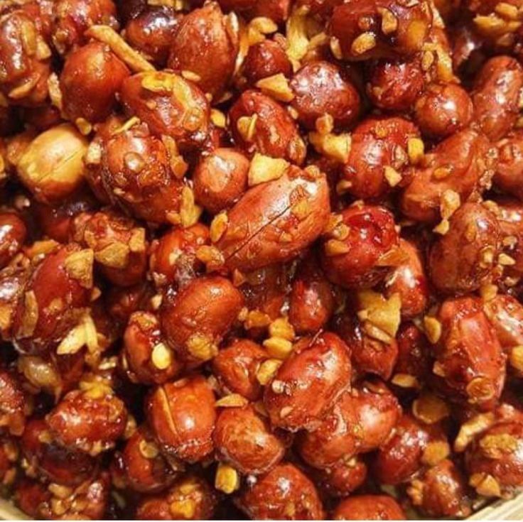 Đậu Phộng Tỏi Ớt Gia Hưng – 500g