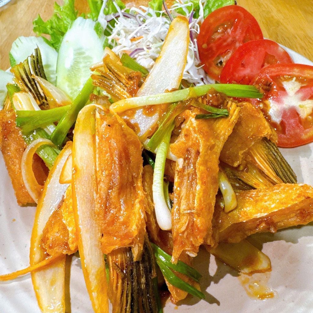 Vây Cá Hồi Cao Cấp – 500G
