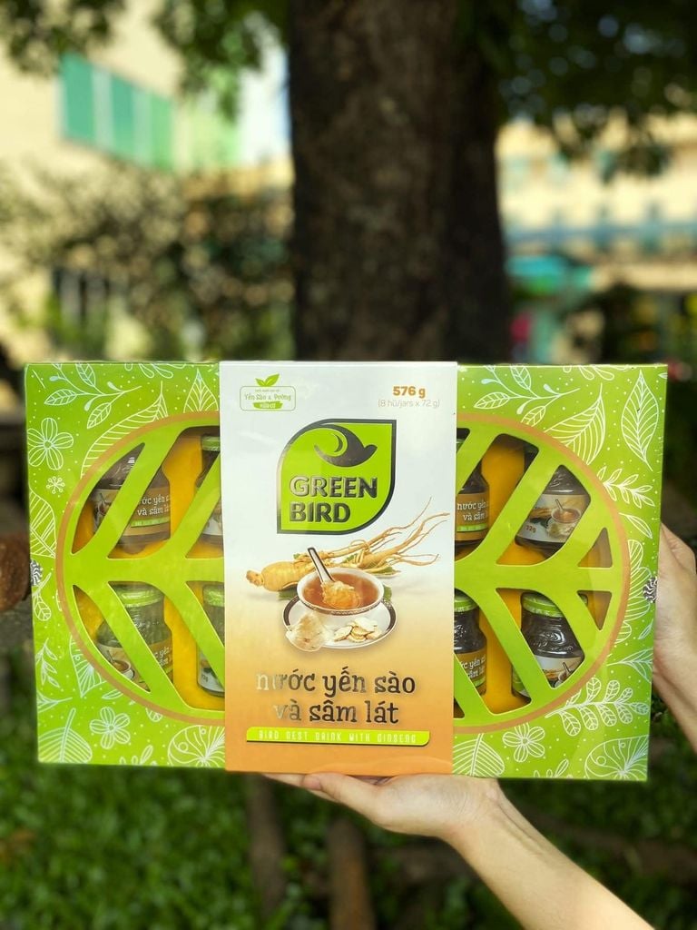 Nước Yến Sào và Sâm Lát Green Bird – 8 hũ x 72g