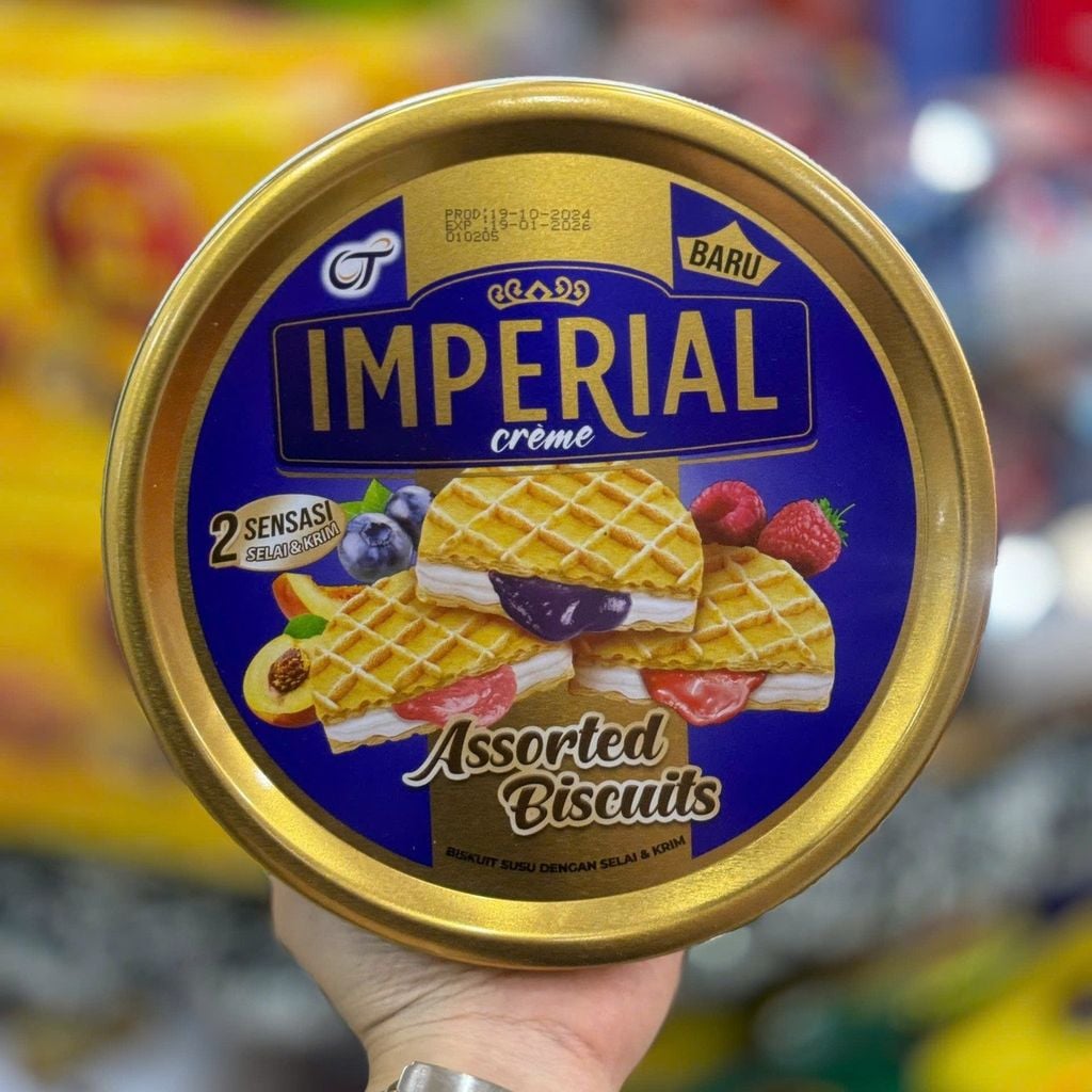 Bánh Quy Hộp Thiếc Kẹp Kem Mứt Trái Cây Imperial Indonesia - 216g