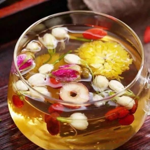 Trà Hoa Cúc Dưỡng Nhan Herb Tea Organic - 330g