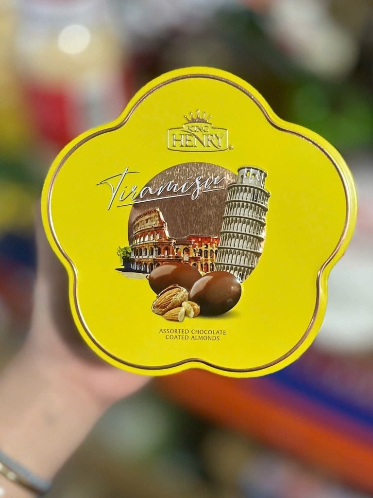 Socola Hộp Thiếc Tiramisu Bông Hoa King Henry
