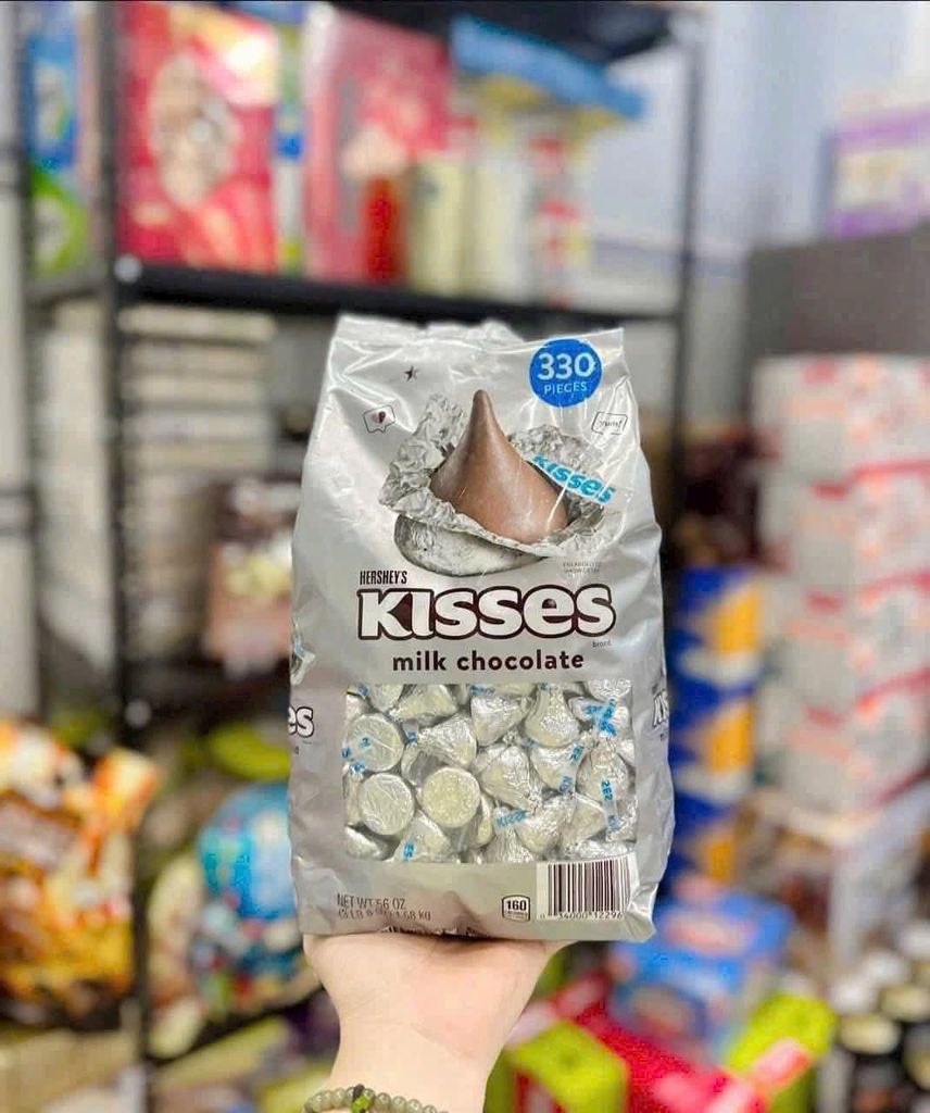 Socola Sữa Hershey's Kisses Mỹ  - 1,58Kg