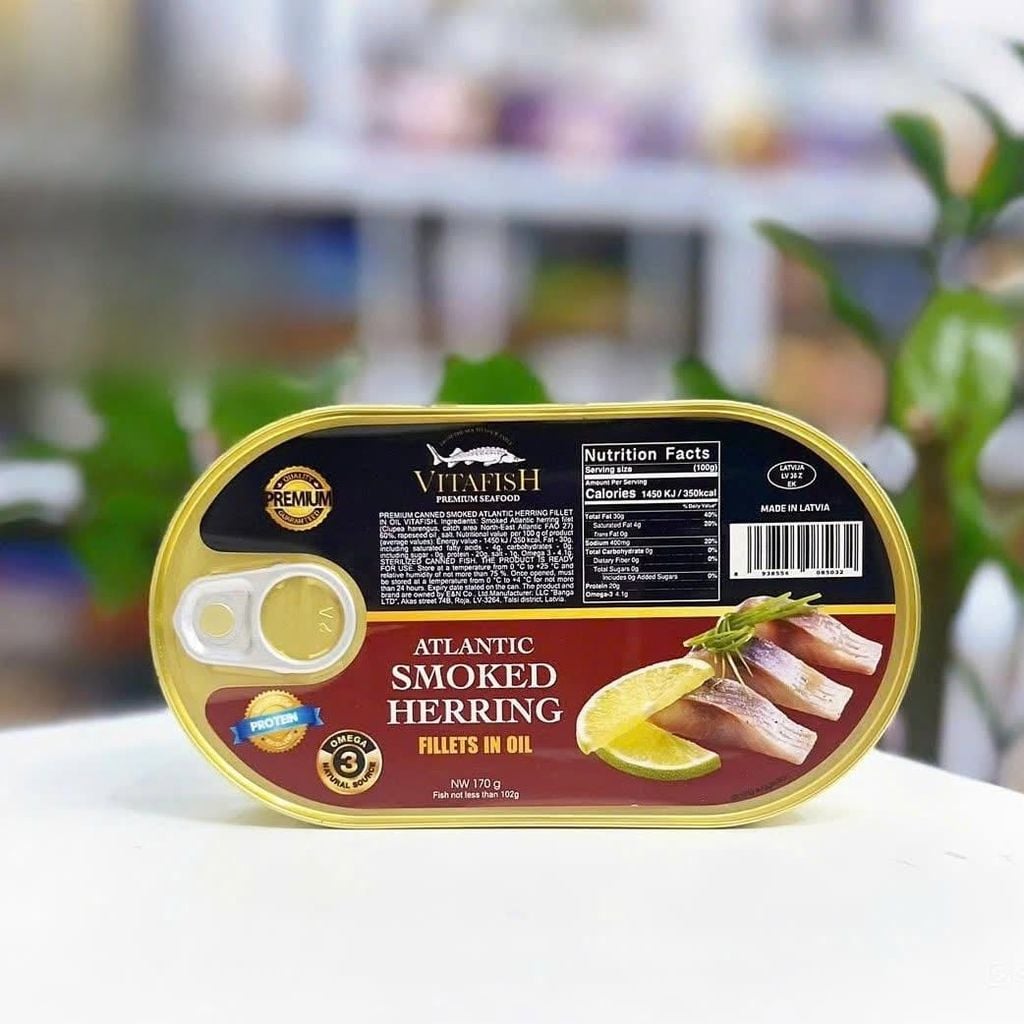Phi Lê Cá Trích Đại Tây Dương Hun Khói Ngâm Dầu Vitafish Premium - 170g