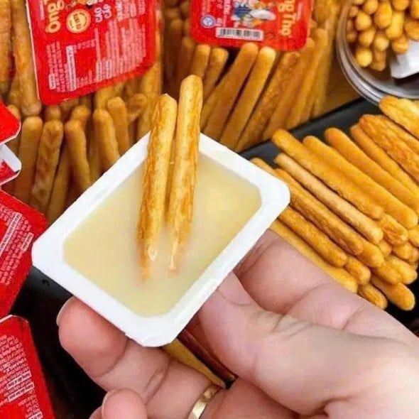 Bánh Quy Đũa Chấm Sữa Susu - Hộp 450g