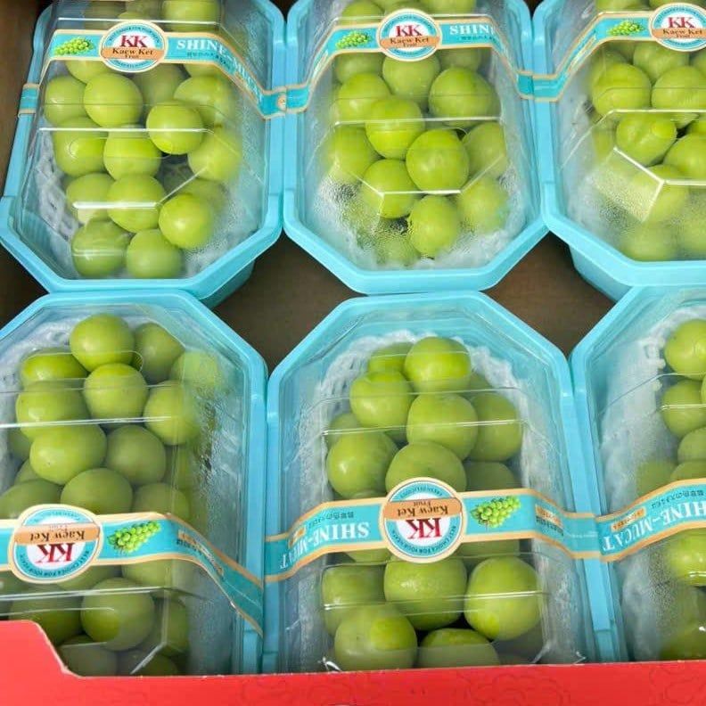 Nho Mẫu Đơn KK Hộp Xanh ~ 1kG