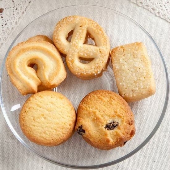 Bánh Quy Hộp Thiếc Merry Mã Đáo Thành Công – 334g