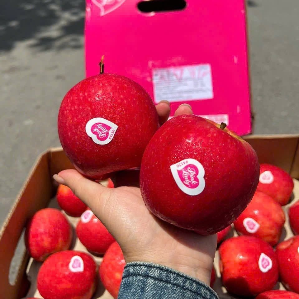Táo Pink Lady - Túi Khoảng 1kg