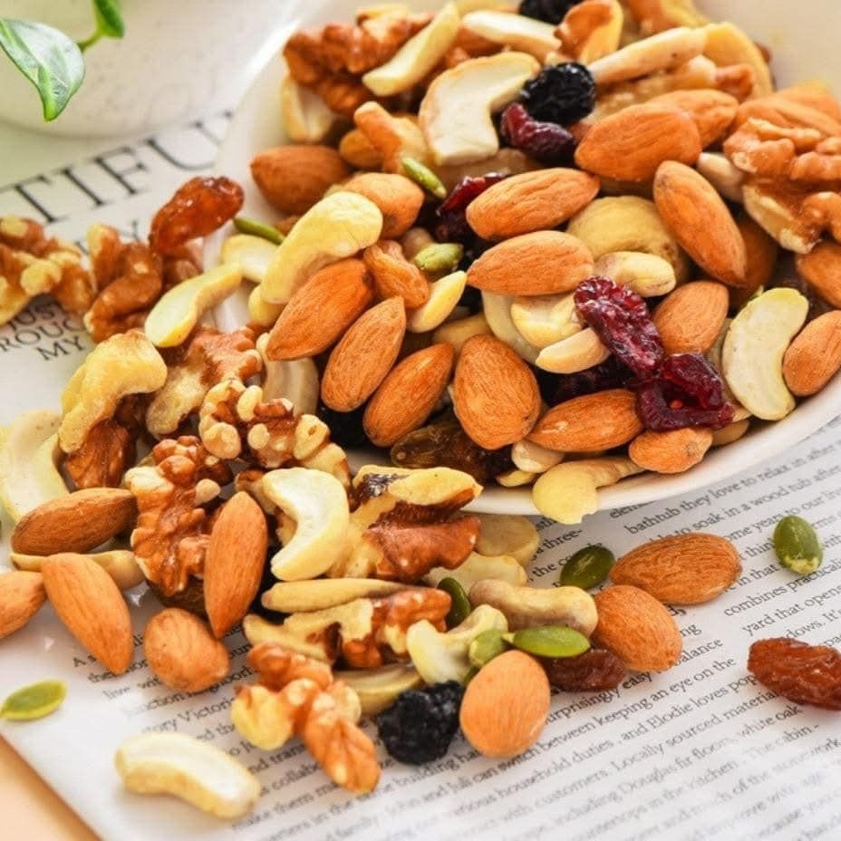 Hạt Hỗn Hợp Cao Cấp Hộp Thiếc Top Savor Đài Loan – 188g