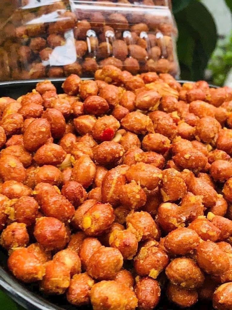 Đậu Phộng Tỏi Ớt Gia Hưng – 500g