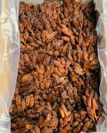 Nho Khô Nguyên Cành Adora St Food Úc Thompson - Hộp 1Kg