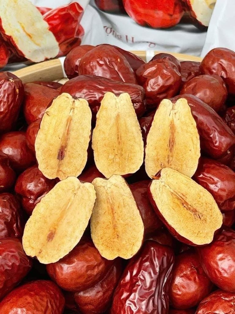 Hộp Quà Táo Đỏ Wakamono - 1kg