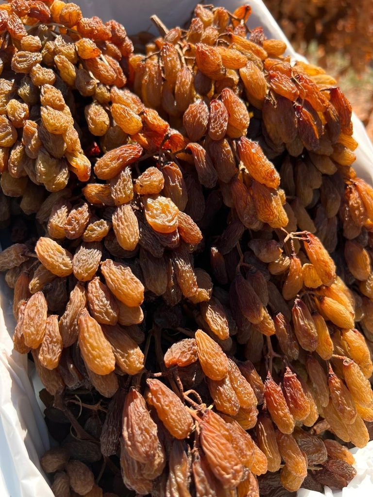 Nho Khô Cluster Flame ADORA ST FOOD – Hộp 1kg