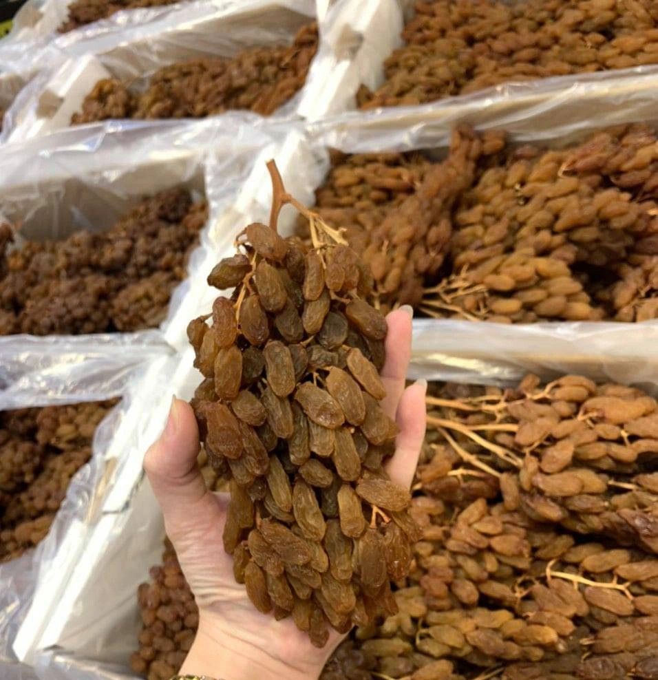 Nho Khô Nguyên Cành Adora St Food Úc Thompson - Hộp 1Kg