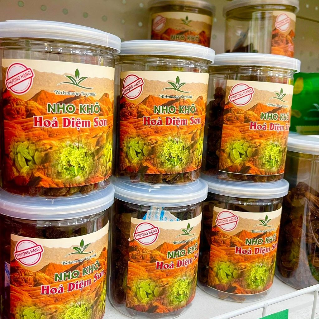 Nho Khô Hỏa Diệm Sơn Wakamono - Hộp 200g