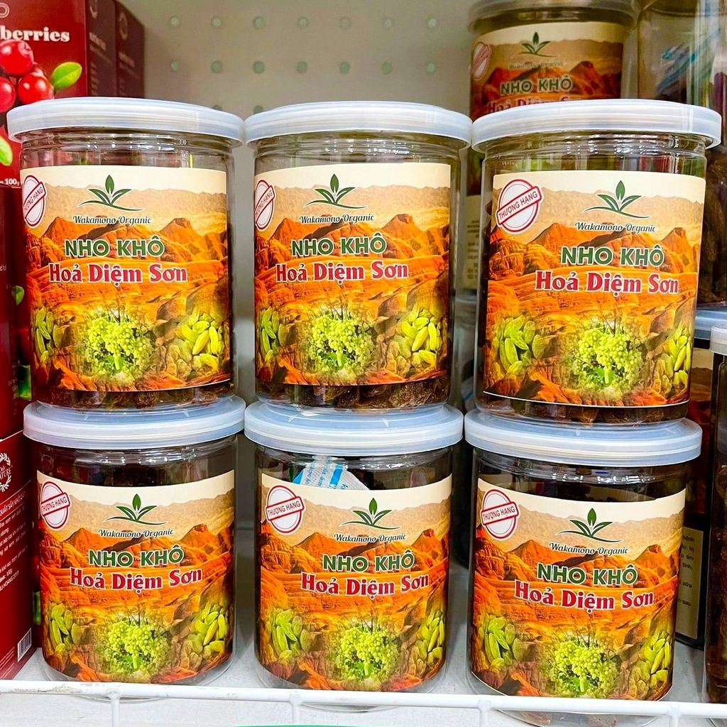 Nho Khô Hỏa Diệm Sơn Wakamono - Hộp 200g