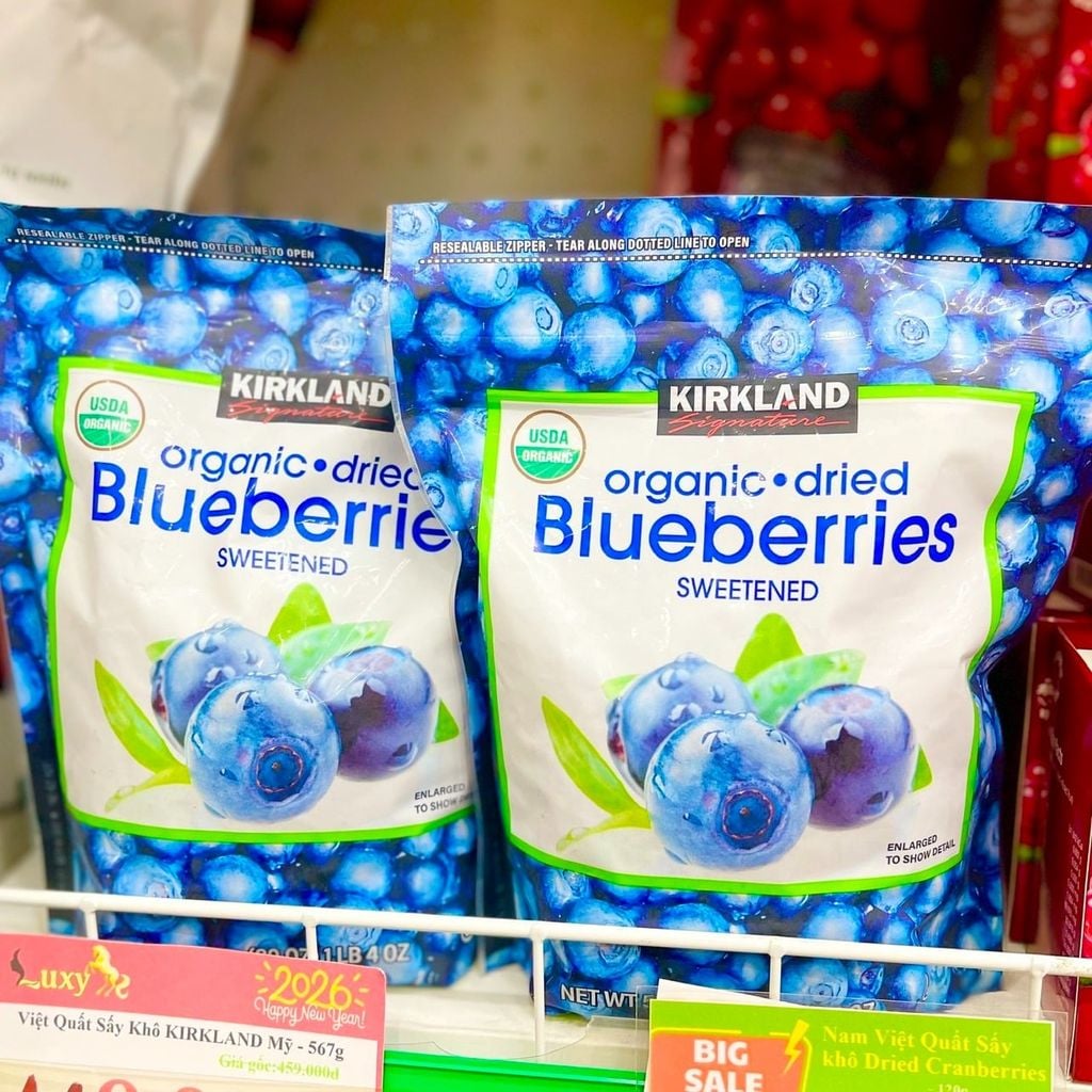 Việt Quất Sấy Khô Organic Kirkland Mỹ - Gói 567g