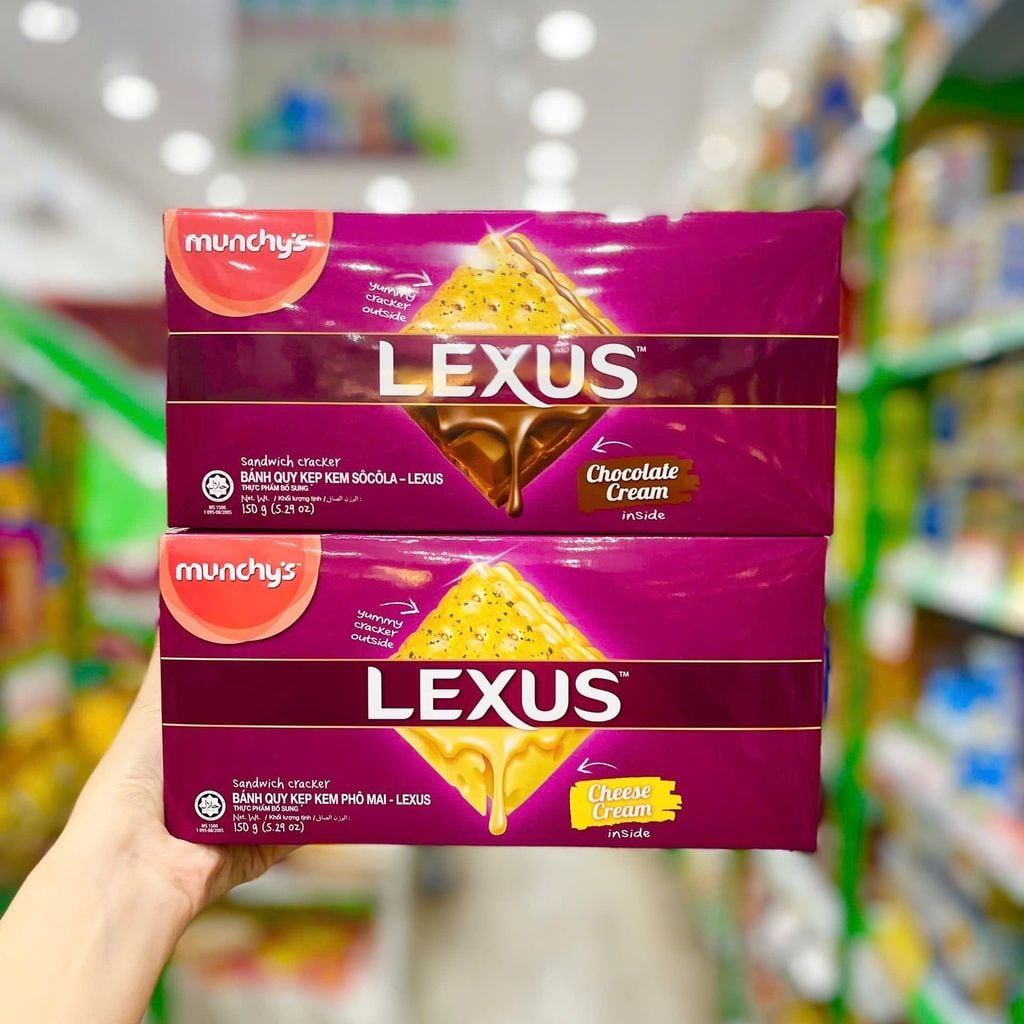 Bánh Quy Kẹp Kem Vị Chocolate Lexus - 150g