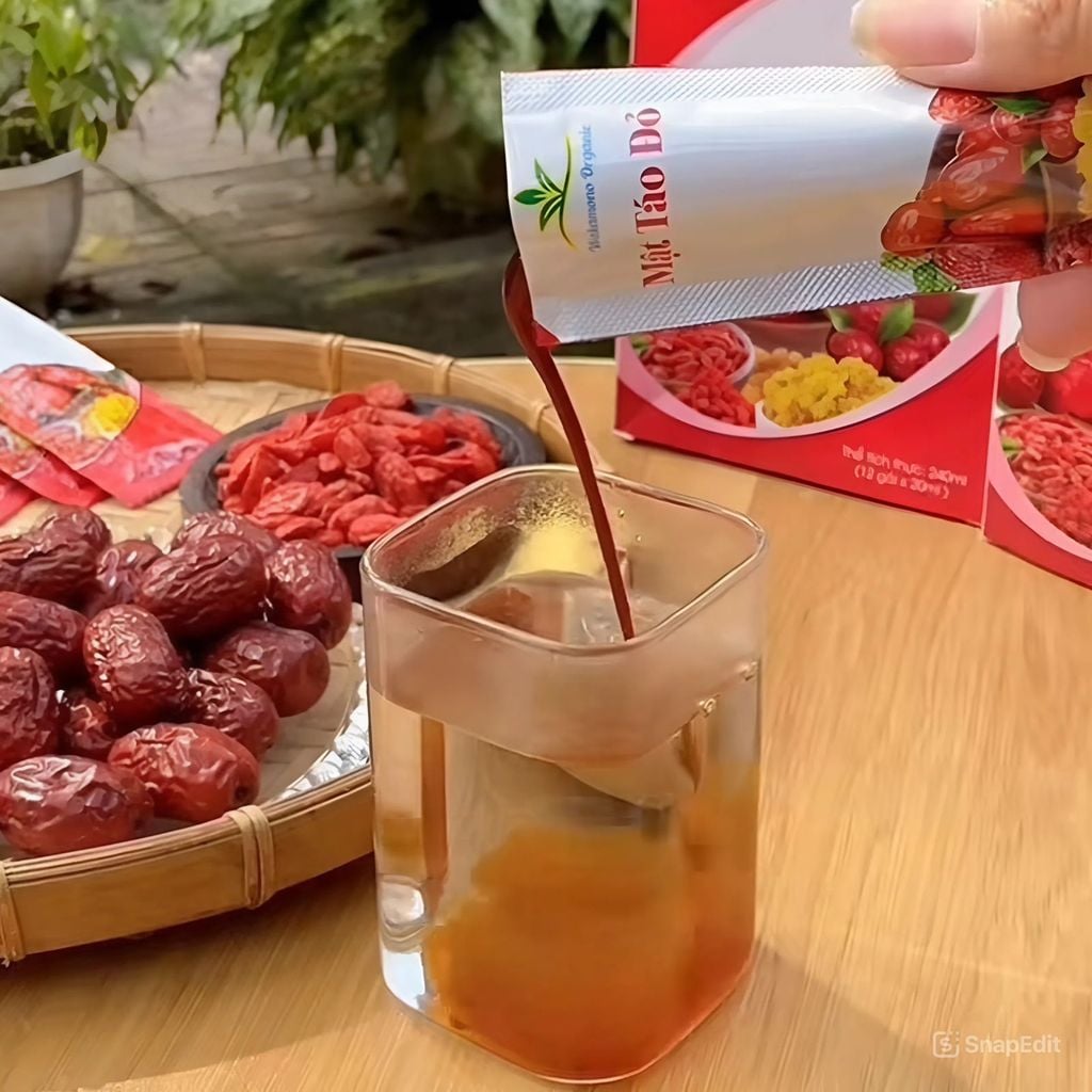 Mật Táo Đỏ Wakamono - Hộp 12 Gói