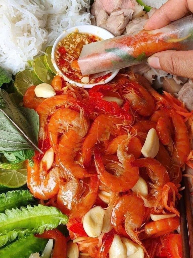 Mắm Tôm Nhà Ngoại Vị Quê Hương - 900g