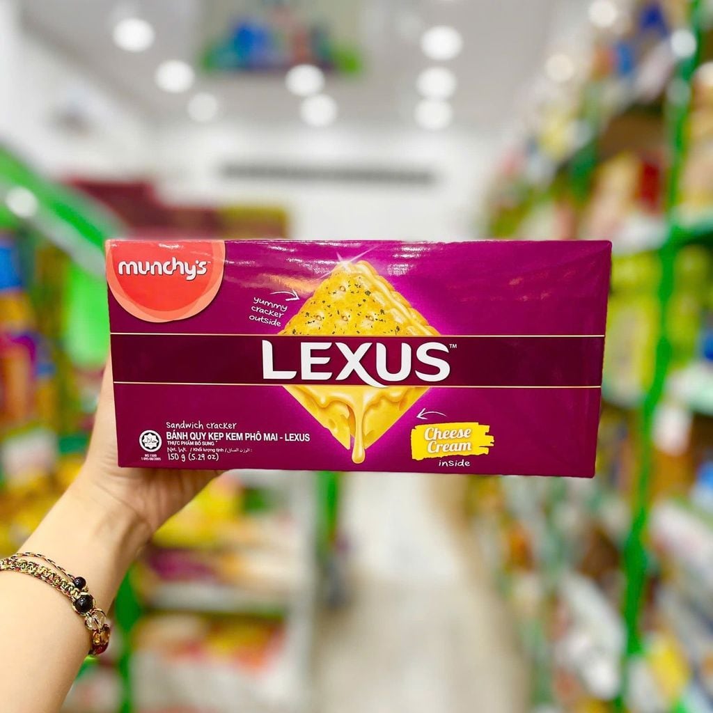 Bánh Quy Kẹp Kem Vị Chocolate Lexus - 150g