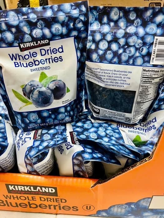 Việt Quất Sấy Khô Organic Kirkland Mỹ - Gói 567g