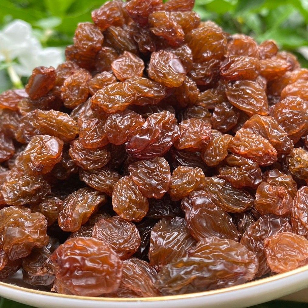 Nho Khô Hỏa Diệm Sơn Wakamono - Hộp 300g