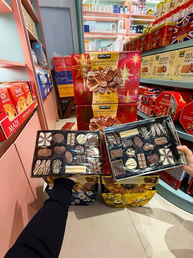 Bánh Kirkland Europian Cookies Mỹ - 1.4kg