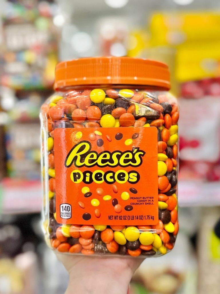 Kẹo Bơ Đậu Phộng Giòn Reese's Mỹ – Hộp 1.75Kg