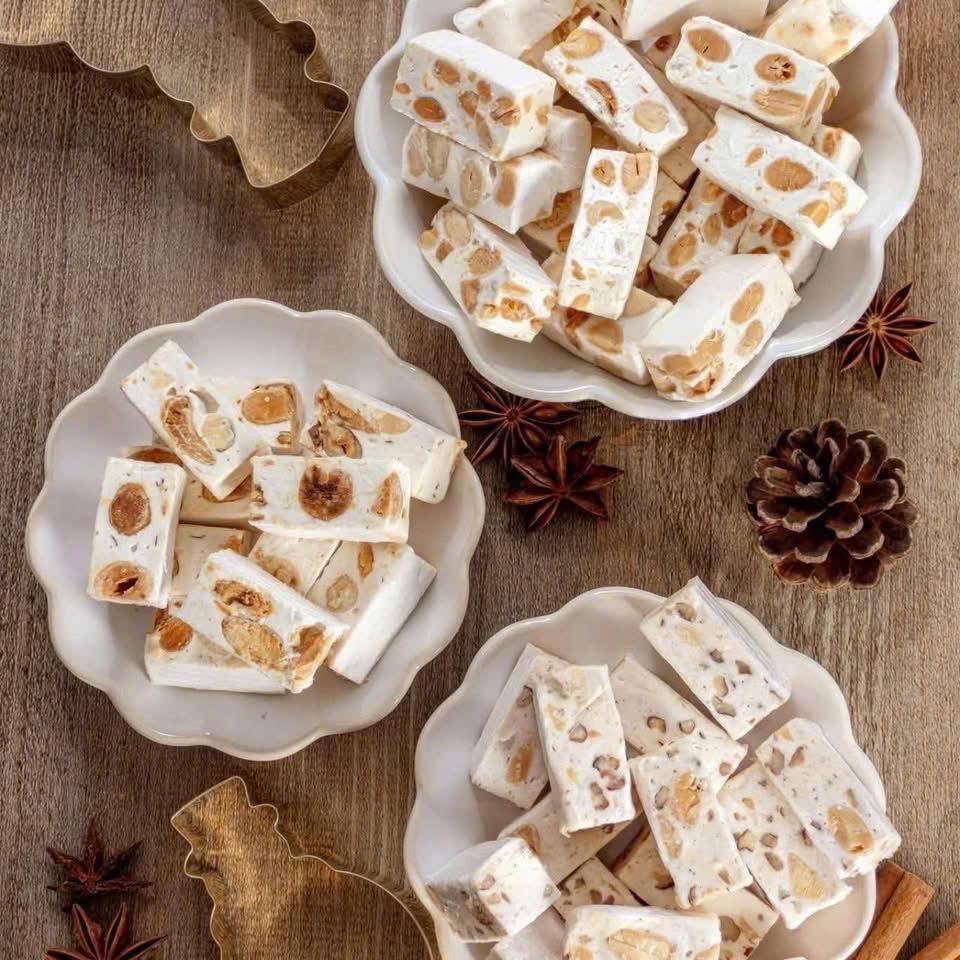 Kẹo Richy Nougat Nuts Vị Sữa - 323G