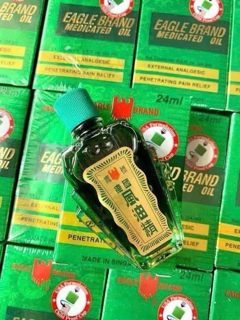 Dầu Gió Eagle Brand Mỹ – Chai 24ml (Vàng – Xanh – Trắng)