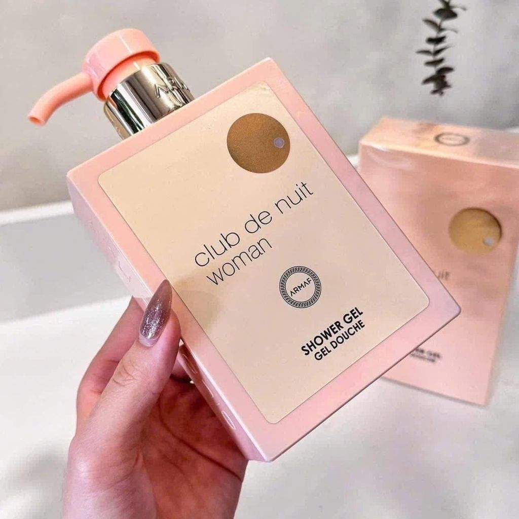 Sữa Tắm Nước Hoa Club De Nuit Woman – 360ml