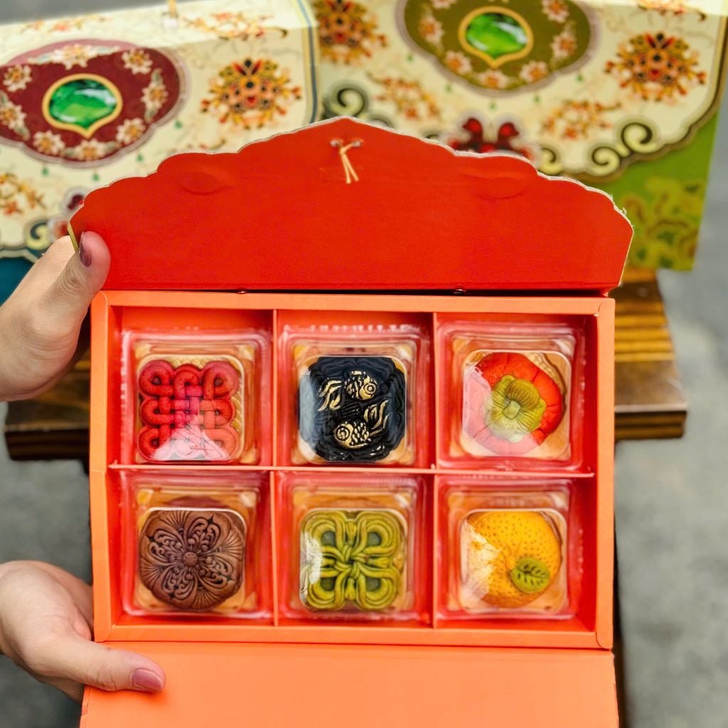 Set Bánh Trung Thu Cát Hoa Cao Cấp - Hộp 6 Cái