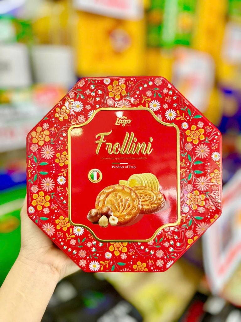 Hộp Bánh Quy Bơ Hạt Phỉ Lago Frollini - 320g