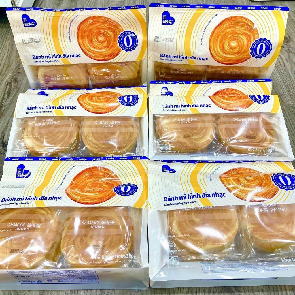 Bánh Bông Lan Hình Đĩa Nhạc - 360g