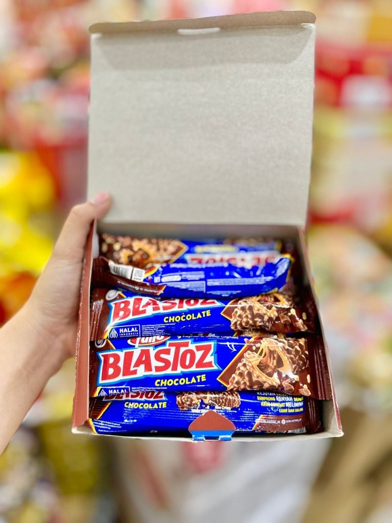 Bánh Quế Fullo Blatoz Cuộn Socola - 24g